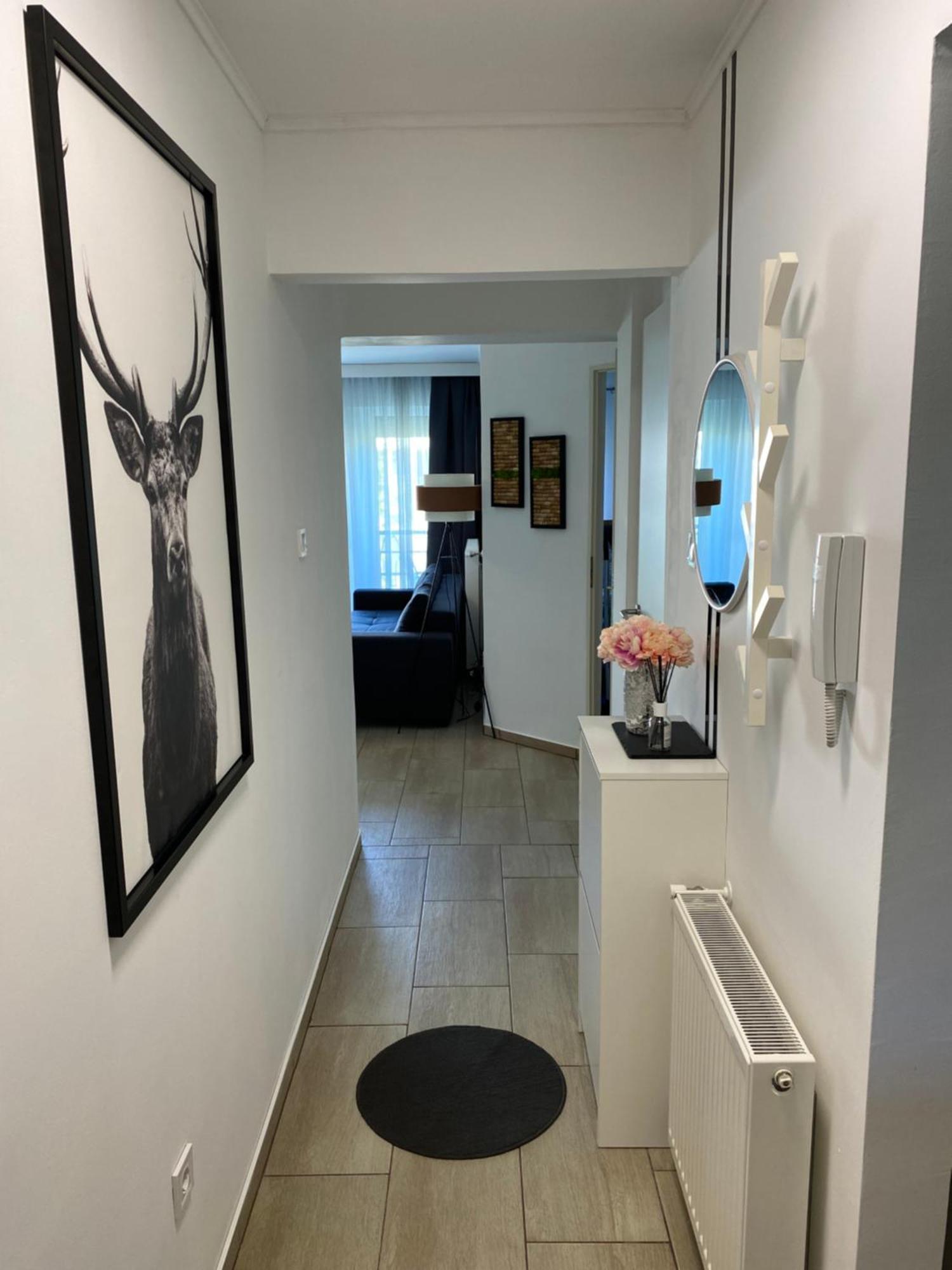 Ikon Apartment Heviz Bagian luar foto